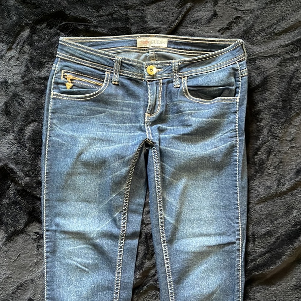 🌺 GUESS JEANS - Picture 2 of 5